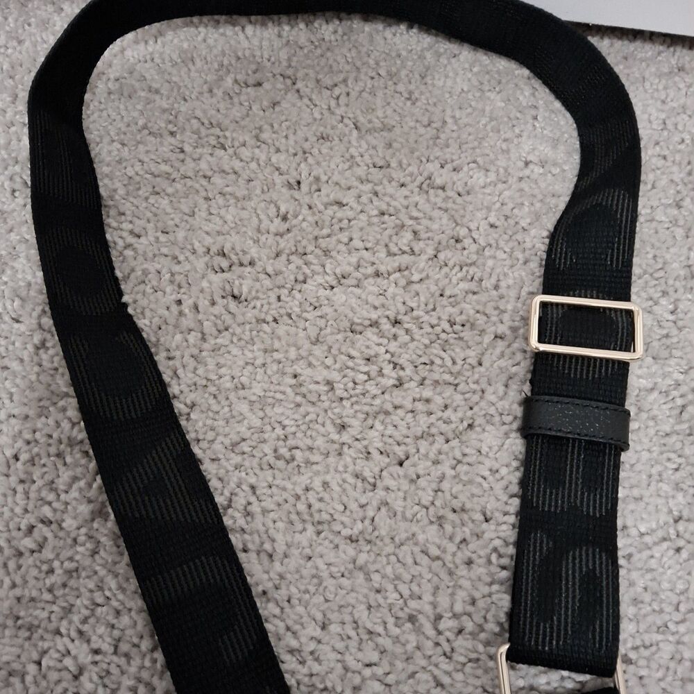 Marc Jacobs Logo Webbing Bag Strap Black with Gold-tone hardware New w/o Tag - Picture 4 of 16